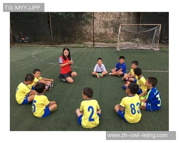 紫盈足球引领新风潮助力年轻球员梦想成真与未来发展